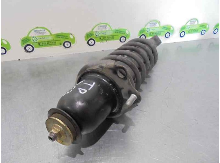 Replacement rear right shock absorber for Toyota Corolla (E12) 2.0 turbodiesel cat OEM IAM reference 4853002221 6504 KYB