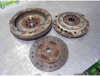 Recambio de kit embrague para mercedes-benz clase c (w202) berlina 220 diesel (202.121) referencia OEM IAM 0062505304  SACHS