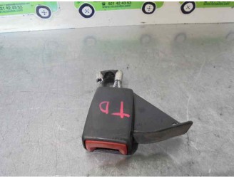Recambio de enganche cinturon para mercedes-benz clase clk (w208) coupe 230 compressor (208.347) referencia OEM IAM 20881001177C