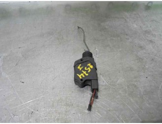 Recambio de motor cierre centralizado delantero izquierdo para » otros... 3.9t 17s 120 m-bus vespino 130e referencia OEM IAM 962