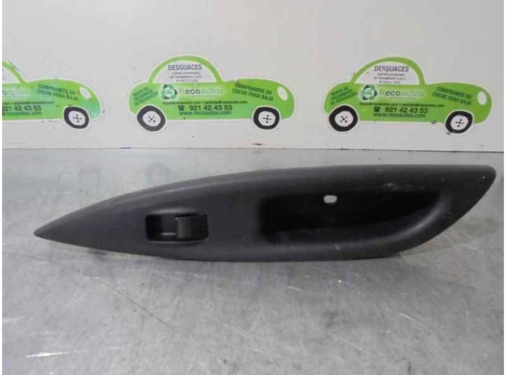 Recambio de mando elevalunas trasero izquierdo para mazda 6 berlina (gg) 2.0 diesel cat referencia OEM IAM GJ6A685L6 