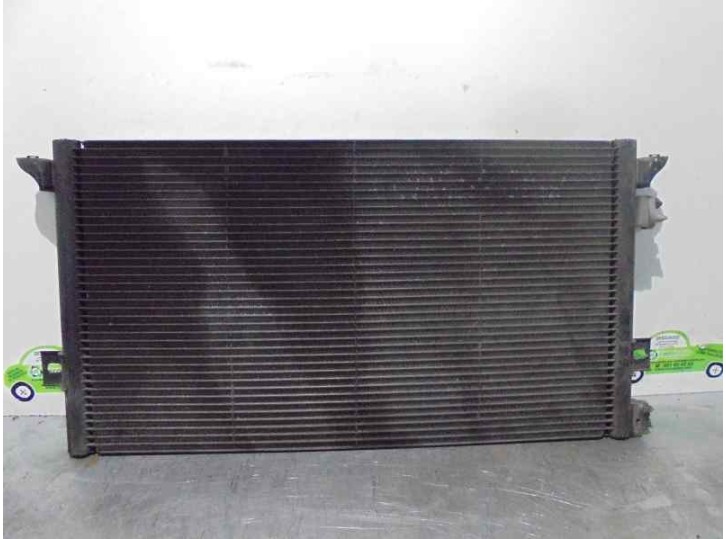 Recambio de condensador / radiador aire acondicionado para chrysler voyager (gs) 2.4 cat referencia OEM IAM 4682589834033126 T58