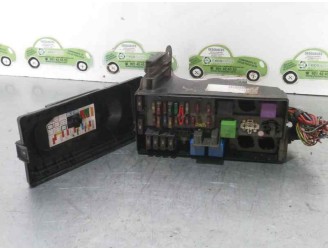 Recambio de caja reles / fusibles para peugeot expert kombi 1.9 turbodiesel cat referencia OEM IAM 1483917080 5527D9X23 