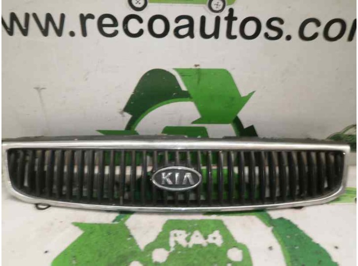 Recambio de rejilla delantera para kia clarus 1.8 cat referencia OEM IAM 
