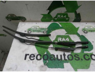 Recambio de brazo limpia delantero derecho para opel vectra b berlina 2.0 dti referencia OEM IAM 