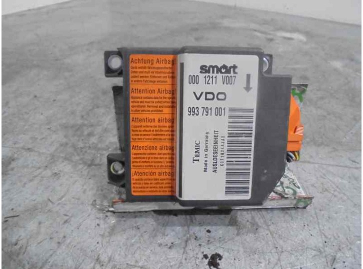 Recambio de centralita airbag para smart micro compact car 0.6 referencia OEM IAM 0001211V007 993791001 TEMIC
