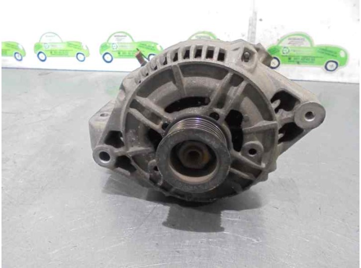 Recambio de alternador para opel omega b 2.0 16v cat (x 20 xev / l34) referencia OEM IAM 0123510063 90356665 BOSCH