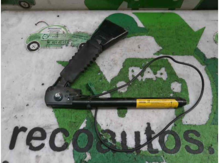 Replacement front right seat belt pretensioner for Opel Zafira A 1.6 16V OEM IAM reference 24461322 