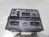 Recambio de caja reles / fusibles para ssangyong rexton 2.7 turbodiesel cat referencia OEM IAM 8212008B10  