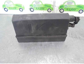 Recambio de caja reles / fusibles para opel vectra b berlina 2.0 dti referencia OEM IAM 90504296 90504296 