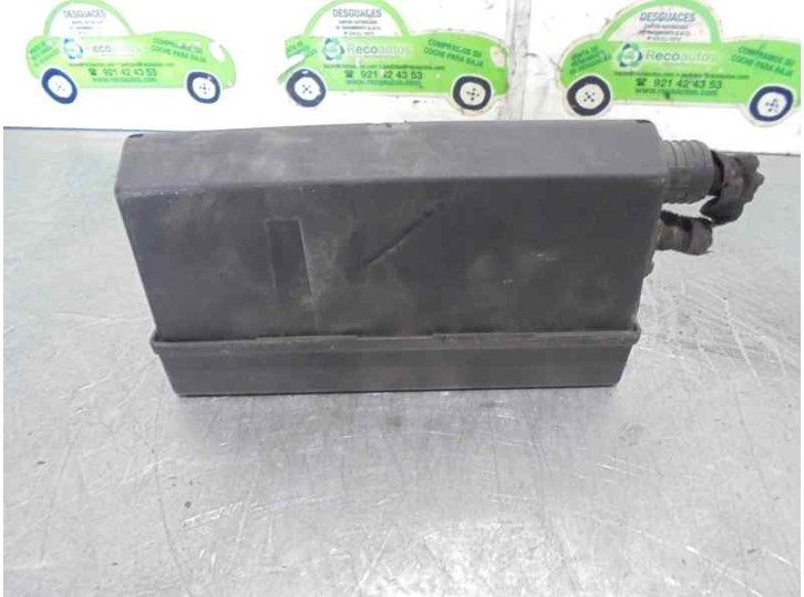 Recambio de caja reles / fusibles para opel vectra b berlina 2.0 dti referencia OEM IAM 90504296 90504296 