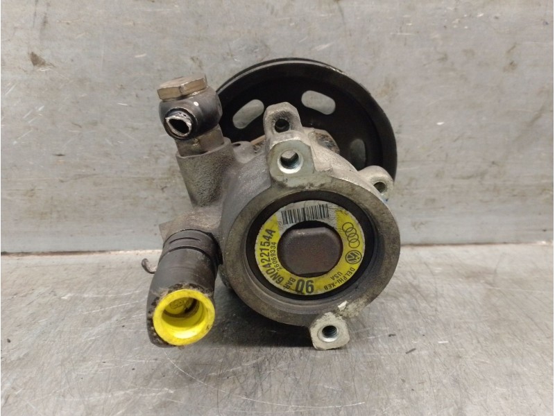 Recambio de bomba servodireccion para volkswagen polo iii (6n1) 64 1.9 sdi referencia OEM IAM 6N0422154A 6N0422154D 