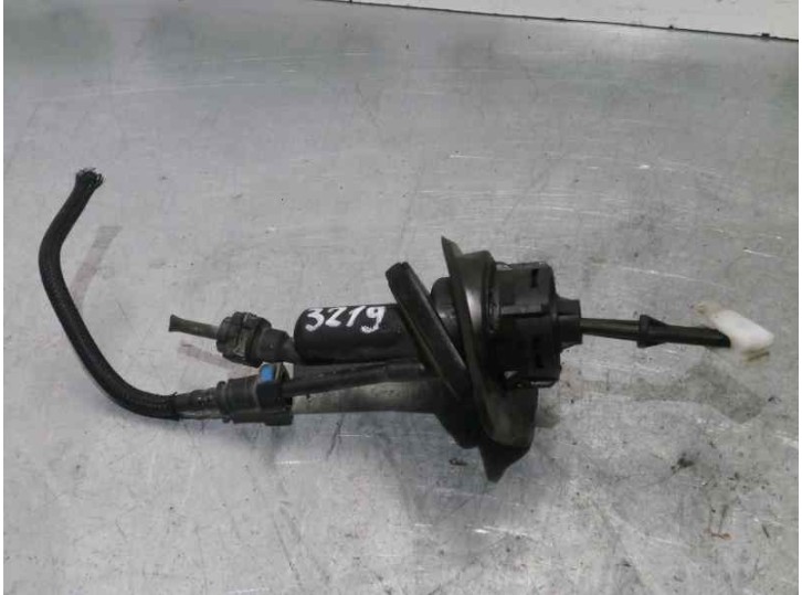 Recambio de bomba embrague para mazda 3 berlina (bk) 1.6 16v cat referencia OEM IAM   