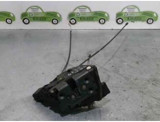 Recambio de cerradura puerta trasera derecha para mazda 3 berlina (bk) 1.6 16v cat referencia OEM IAM BP4K72 A00118C 5 PUERTAS