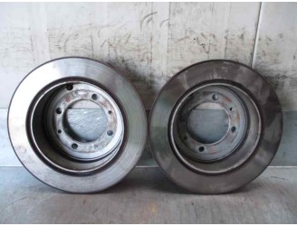 Recambio de disco freno trasero para mitsubishi galant berlina (e50) 2.0 cat referencia OEM IAM   