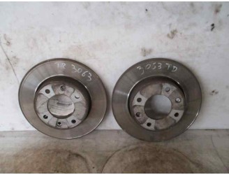 Recambio de disco freno trasero para citroën c3 pluriel 1.6 16v cat (nfu / tu5jp4) referencia OEM IAM 