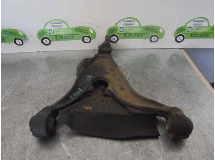 Recambio de brazo suspension inferior delantero derecho para volvo v70 familiar 2.0 cat referencia OEM IAM 