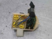 Recambio de caja reles / fusibles para mitsubishi space star (dg0) 1.3 cat referencia OEM IAM 