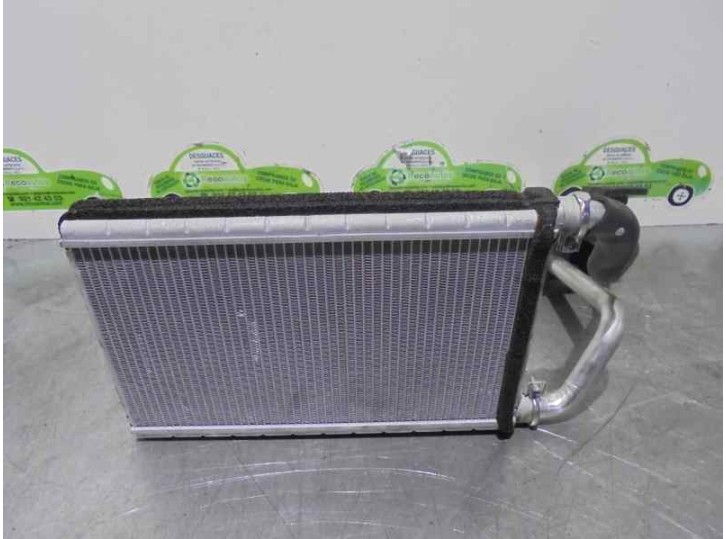 Recambio de radiador calefaccion / aire acondicionado para bmw serie 1 berlina (e81/e87) 1.6 16v cat referencia OEM IAM 985422V0