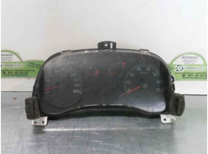 Recambio de cuadro instrumentos para fiat punto berlina (188) 1.2 cat referencia OEM IAM 46833368 503000460300 