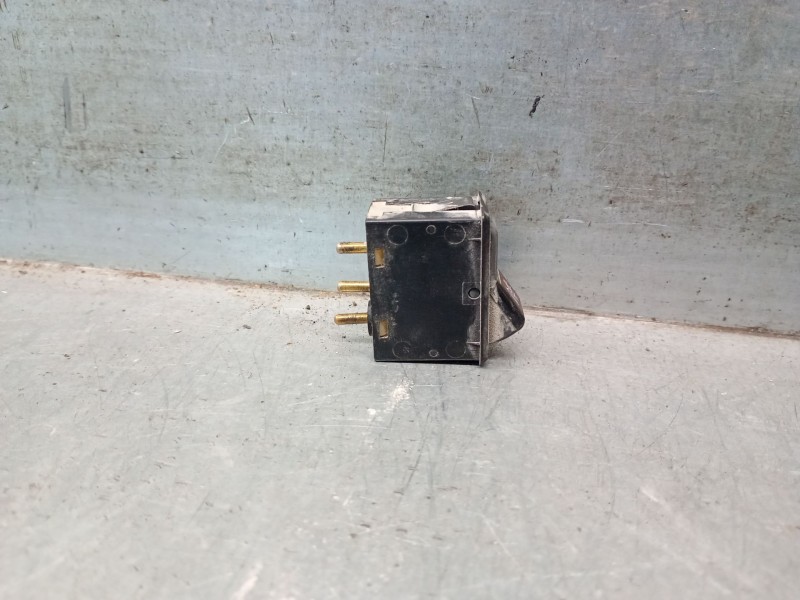 Recambio de mando luces salpicadero para ford fiesta berl./express referencia OEM IAM 77FG15K237DA  