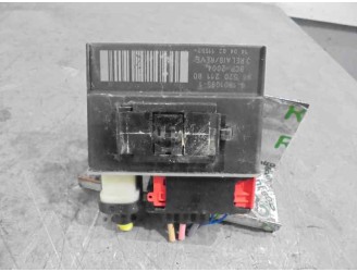 Recambio de caja precalentamiento para peugeot 207 1.4 hdi referencia OEM IAM 9652021180 018010951 