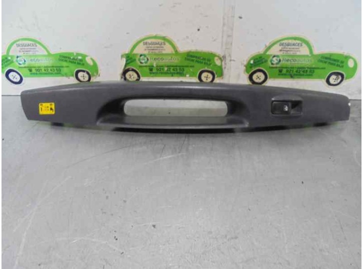 Replacement rear right window regulator switch for Kia Picanto 1.1 cat OEM IAM reference 621W03620 621W03620 