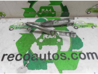 Replacement hood hinge for Peugeot 407 Sport OEM IAM reference 