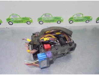 Recambio de caja reles / fusibles para renault laguna ii (bg0) 1.9 dci diesel referencia OEM IAM 558DF2015 8200180269 H006850