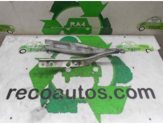 Replacement hood hinge for Peugeot 407 Sport OEM IAM reference 