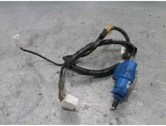 Recambio de interruptor para mazda 3 berlina (bk) 1.6 16v cat referencia OEM IAM BP4S67SH0A 