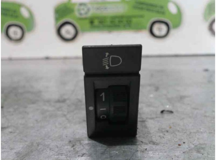 Recambio de boton regulador luces-no usar para citroën evasion 2.0 hdi referencia OEM IAM 192569802 