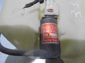 Recambio de deposito limpia para ssangyong rodius xdi premium referencia OEM IAM 7841021000  