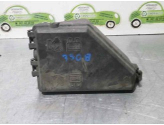Recambio de caja reles / fusibles para mg serie 45 (rt) 1.6 16v cat referencia OEM IAM YQH101050 