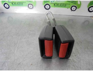 Recambio de enganche cinturon para volvo serie 960 berlina/familiar 3.0 24v cat referencia OEM IAM 803995  4 PUERTAS