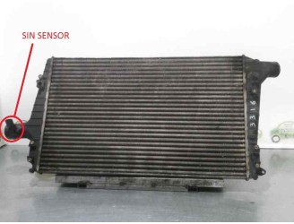 Recambio de intercooler para audi a6 berlina (4b2) 2.5 tdi referencia OEM IAM 4B0145805A 155440113 LRO