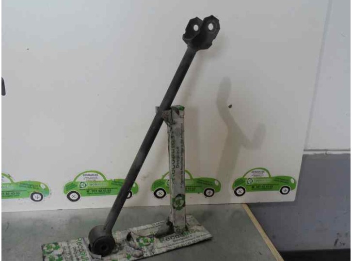 Recambio de brazo suspension inferior trasero izquierdo para toyota corolla (e11) 1.4 16v cat referencia OEM IAM 4872502180 