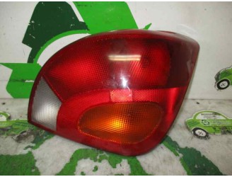 Recambio de piloto trasero derecho para ford fiesta (dx) 1.3 cat referencia OEM IAM 3 PUERTAS