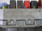 Recambio de caja reles / fusibles para fiat punto berlina (188) 1.2 cat referencia OEM IAM 46778448 308021 