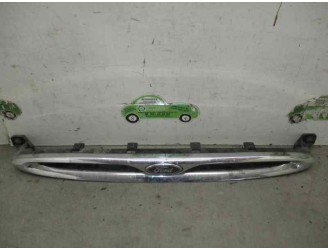 Recambio de rejilla delantera para ford escort berlina/turnier bravo lim. referencia OEM IAM C8S4AA30851 