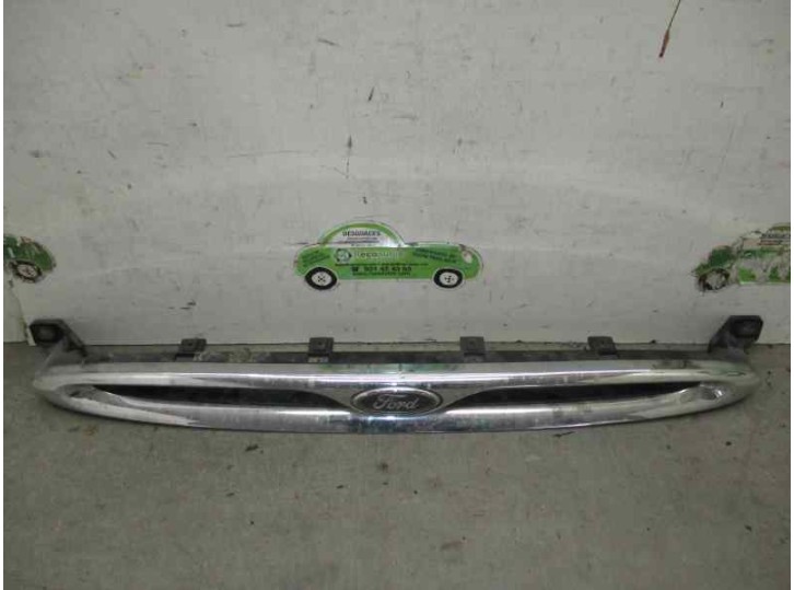 Recambio de rejilla delantera para ford escort berlina/turnier bravo lim. referencia OEM IAM C8S4AA30851 
