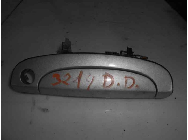 Replacement front right exterior door handle for Hyundai Getz (TB) 1.3 12V CAT OEM IAM reference BOX 3 