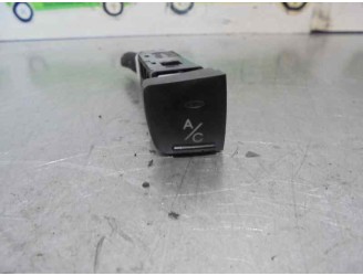 Replacement dashboard controls for Kia Picanto 1.1 CAT OEM IAM reference 