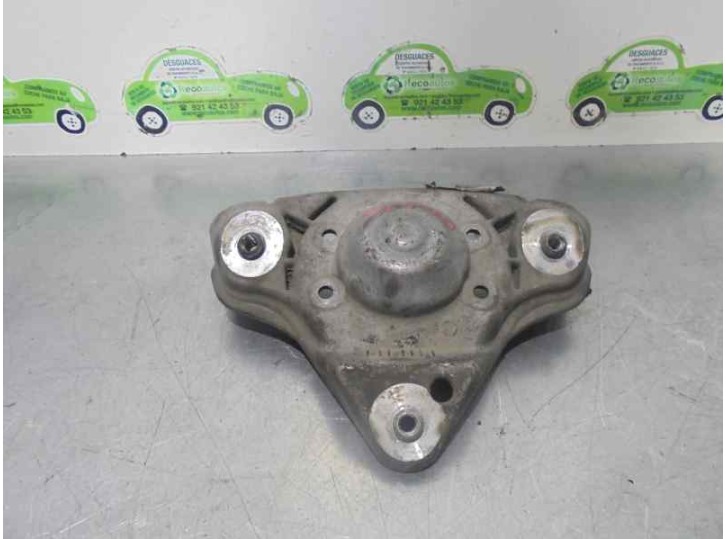 Replacement front left upper suspension arm for Volkswagen Passat sedan (3B2) 1.9 TDI OEM IAM reference 3D0412