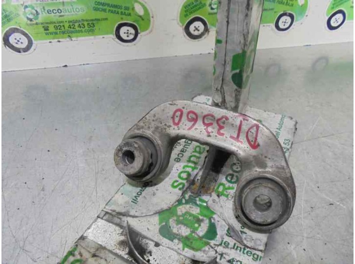 Recambio de horquilla brazo izquierda para volkswagen passat berlina (3b2) 1.9 tdi referencia OEM IAM 4D04113117K 