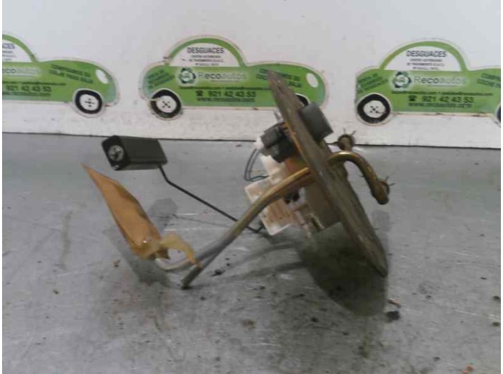 Recambio de aforador para toyota avensis berlina (t 22) 2.0 turbodiesel cat referencia OEM IAM 221624067002 VDO