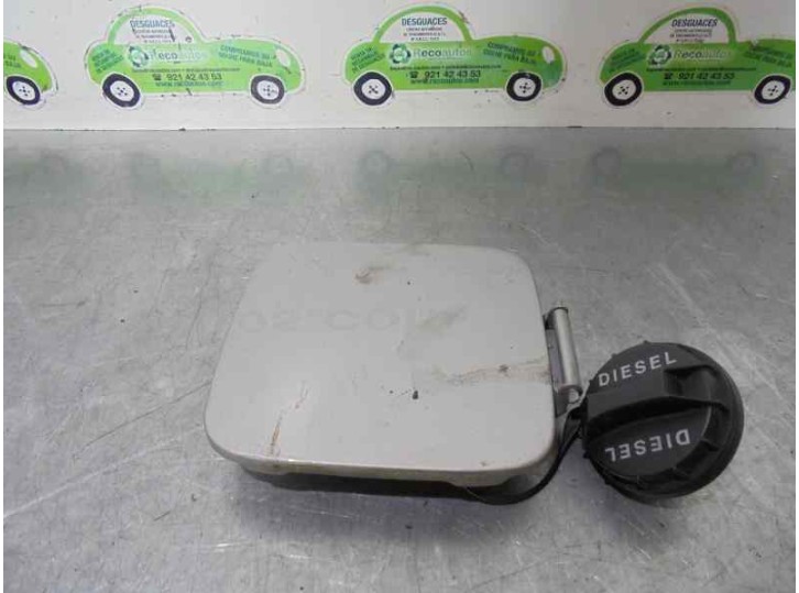 Replacement exterior fuel cap for Hyundai H1 2.5 CRDi CAT OEM IAM reference GREY