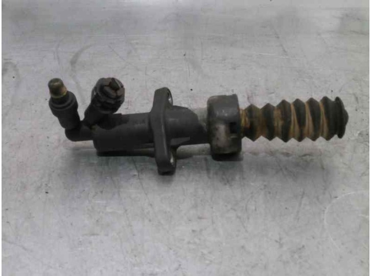 Replacement clutch slave cylinder for Fiat Scudo Combi (272) 2.0 JTDm OEM IAM reference 1400789580 