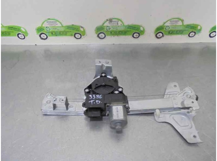 Replacement rear right window regulator for Citroën C4 Berlina Cool OEM IAM reference 9672118680 6 PINS 5 PINS