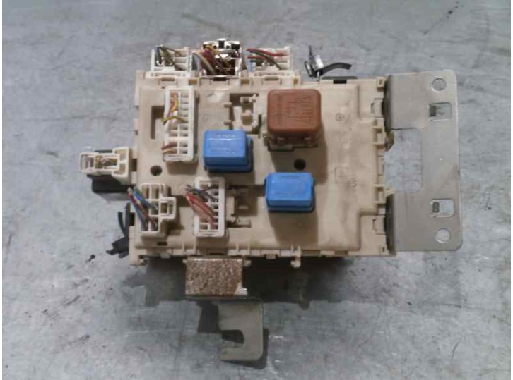 Recambio de caja reles / fusibles para nissan almera tino (v10m) 2.2 dci diesel cat referencia OEM IAM 24350BU210 1020031 